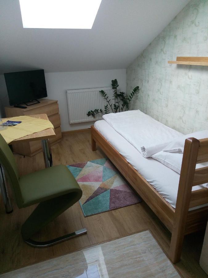 Homestay Strozowka กอร์ลิเซอ ภายนอก รูปภาพ
