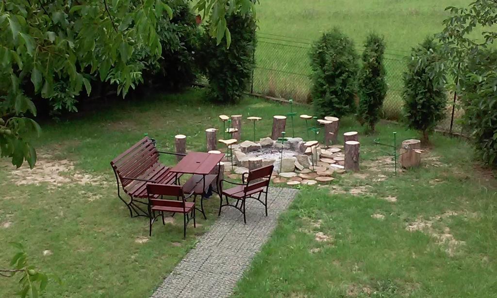 Homestay Strozowka กอร์ลิเซอ ภายนอก รูปภาพ